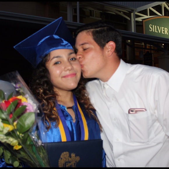 Profile Picture of Wilmaris Colon (@wilmaris98) on Poshmark