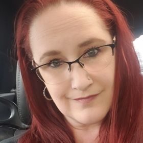 Profile Picture of Erin Hoye (@ehoye79) on Pinterest