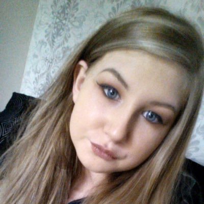 Profile Picture of Ellie Olivia Howarth (@ellie_olivia_) on Twitter