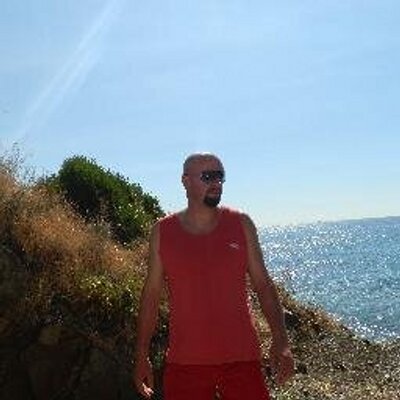 Profile Picture of Costa Isaky (@CosDoiIsachi) on Twitter