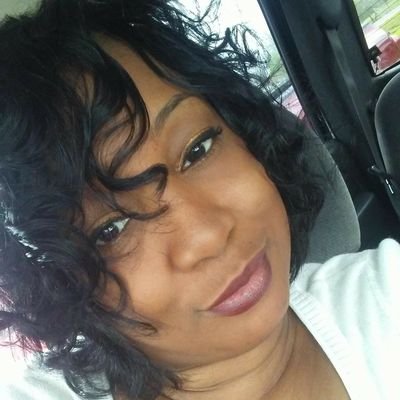 Profile Picture of Angela Ruffin (@Angelaruffin20) on Twitter