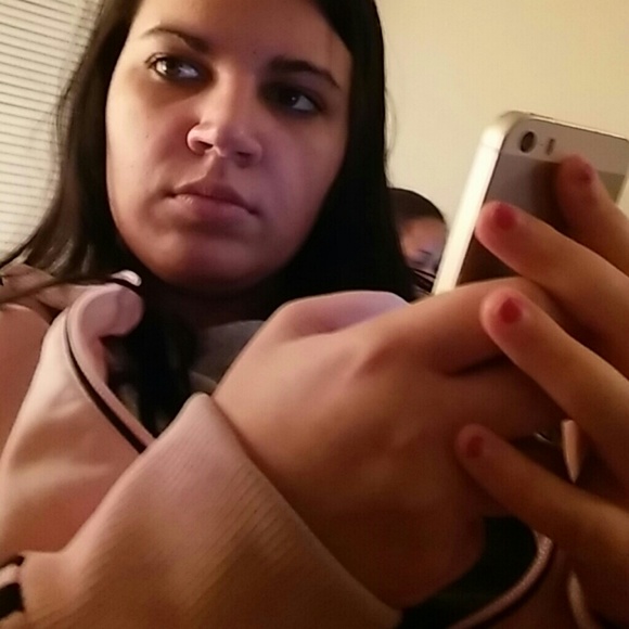 Profile Picture of Ralph Taylor (@rtaylor99) on Poshmark