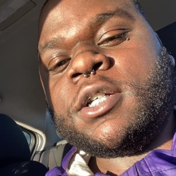 Levoncey Johnson - Poshmark Profile Picture of Levoncey Johnson (@levonceyjohnson) on Poshmark