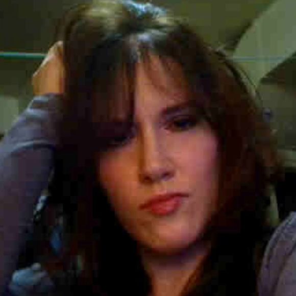 Profile Picture of Melissa Grabowski (@littledee55) on Poshmark