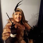 Profile Picture of Bobbie Englefield (@bobbieliscios) on Instagram