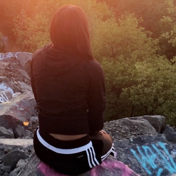 Profile Picture of Rashana John (@johnr20) on Poshmark