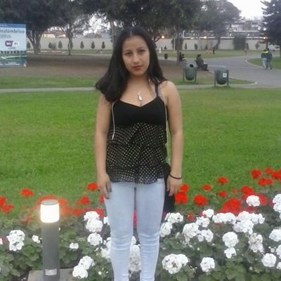 Profile Picture of Luz Campos (@luzcampos183) on Twitter