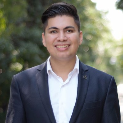 Profile Photo of Carlos Caballero (@CarlsChevalier) on Twitter