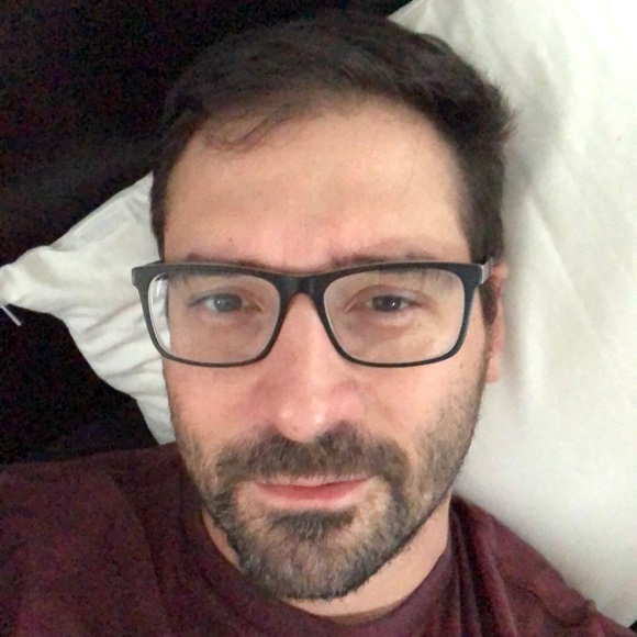 Profile Picture of Tony Viani (@tviani) on Poshmark