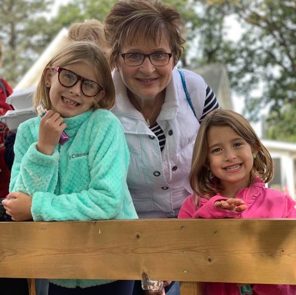 Cindy Gall - Poshmark Profile Picture of Cindy Gall (@secretsissi) on Poshmark