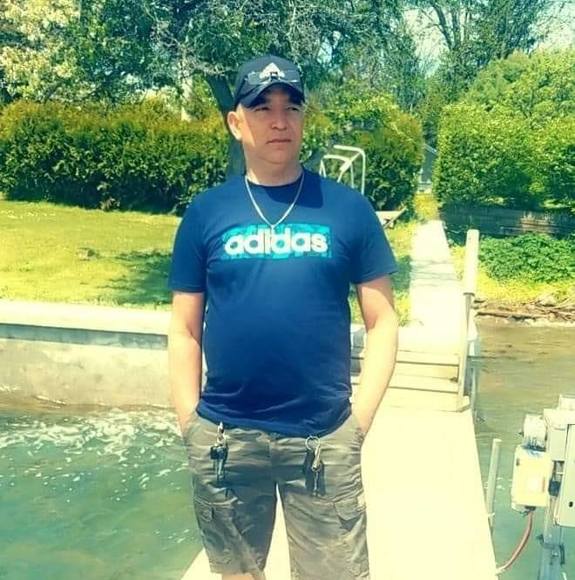 Profile Picture of Octavio david Morell (@omorell) on Poshmark