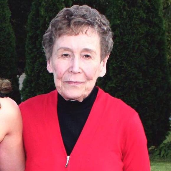 Profile Picture of Mariclare Adams (@sharke1927) on Poshmark