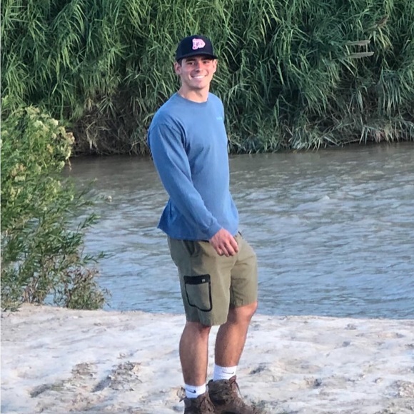 Profile Picture of John Forrest (@johnmforrest9) on Poshmark