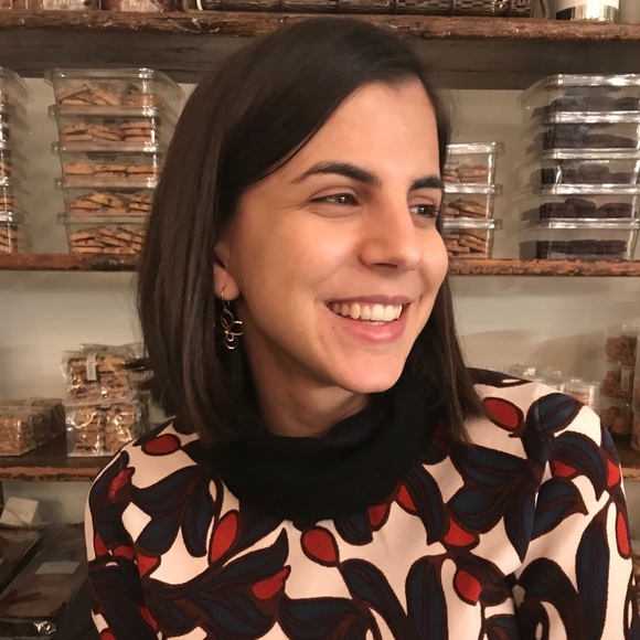 Profile Picture of Nathalie Botbol (@natybotbol) on Poshmark