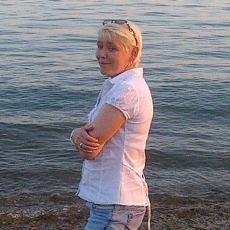 Profile Picture of Barbara Barclay (@karenbb68) on Twitter