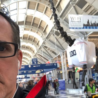 Profile Picture of David Zimberoff (@DavidZimberoff) on Twitter