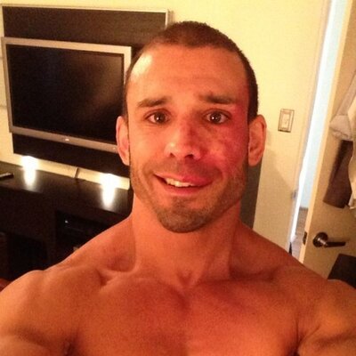 Profile Picture of Reese Dillon (@RNSoCal76) on Twitter