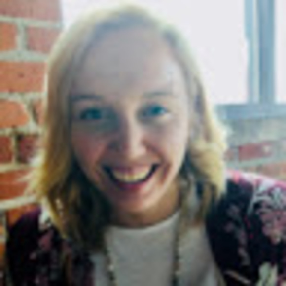 Profile Picture of Kayla Kamerer (@kamererkayla) on Poshmark