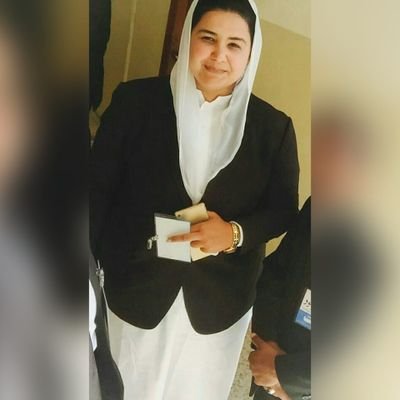 Profile Picture of Hina Mahar Nadeem (@HinaMaharN) on Twitter