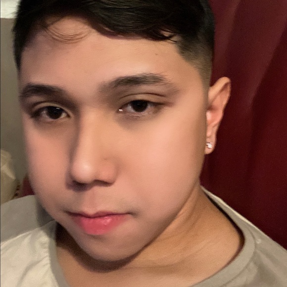 Profile Picture of Jericho Calipayan (@jcalipayan) on Poshmark