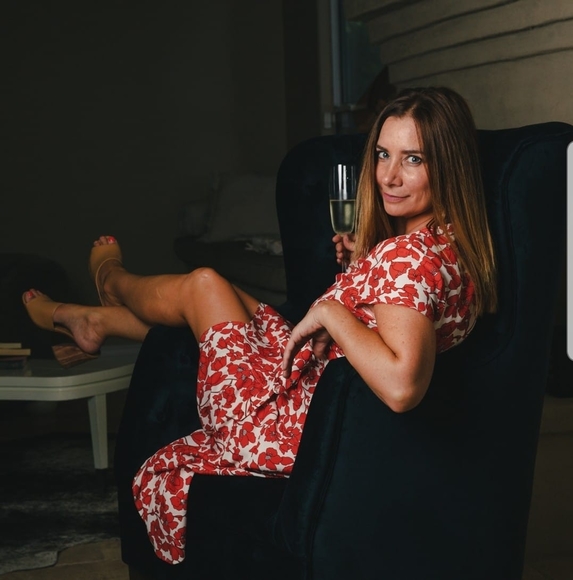 Profile Picture of Libby Blevins (@libbyblevins) on Poshmark