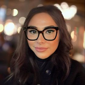 Profile Picture of Robin Flores (@robinsita) on Pinterest