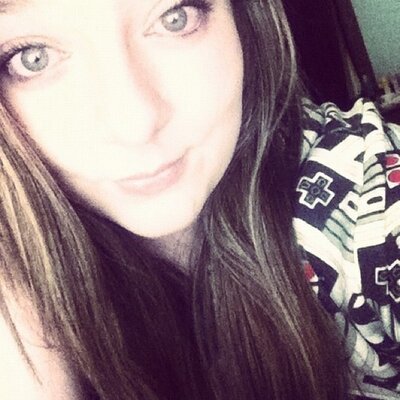 Profile Picture of Eliza Sharp (@eIizasharp) on Twitter