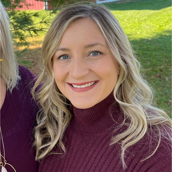 Profile Picture of Autumn Vannatta (@armiller13) on Poshmark