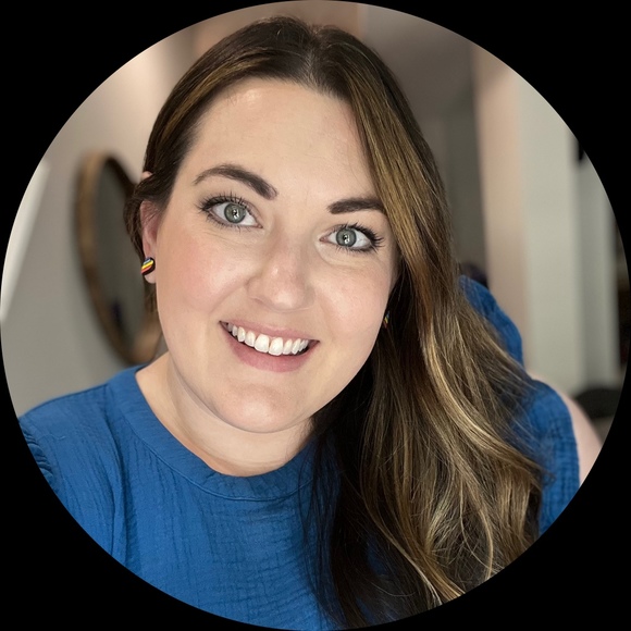 Profile Picture of Sherri Mayne (@sherrimayne) on Poshmark