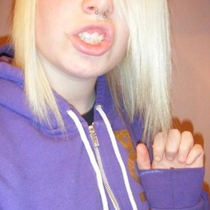 Profile Picture of Lynnea Anne (@__overdose) on Myspace