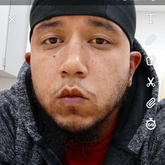 Profile Picture of Michael Gant sr. (@mikemike091013) on Poshmark