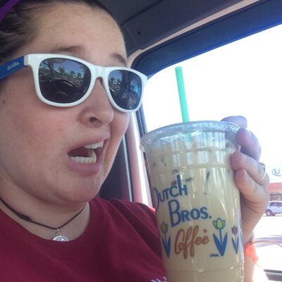 Profile Picture of Jess Barncastle (@azhusker16) on Twitter