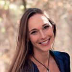 Profile Picture of Beth Whittington (@bwhittington27) on Instagram