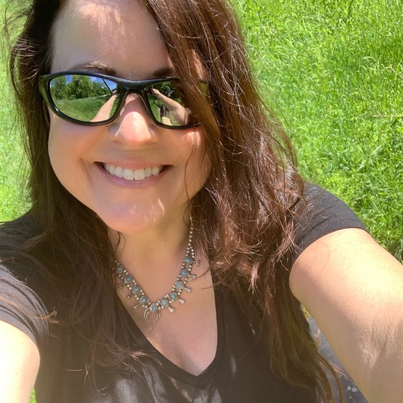 Profile Picture of Deborah Hagan (@onlythe_best) on Poshmark