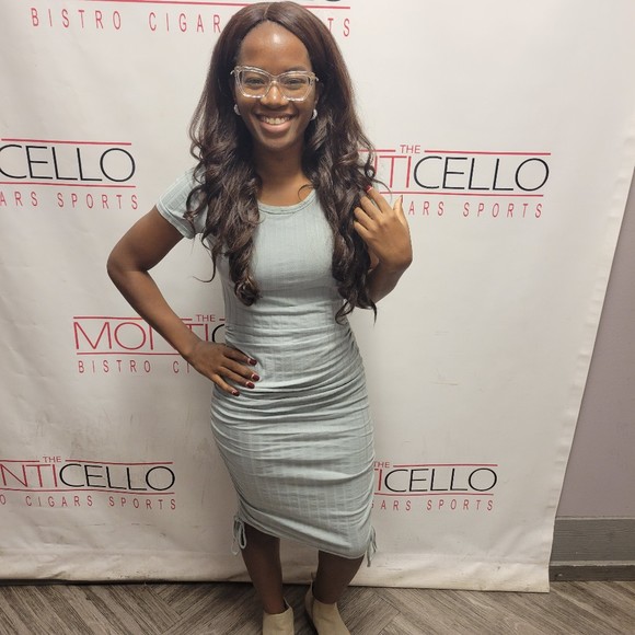 Profile Picture of Jelicia Norwood (@jelicia24) on Poshmark