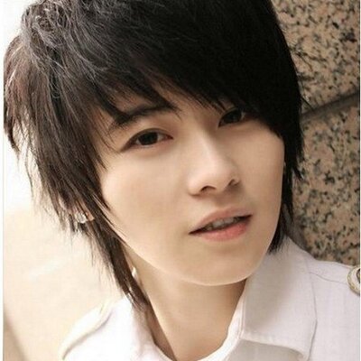 Profile Picture of Arooj Ahmad (@AroojAhmad3) on Twitter