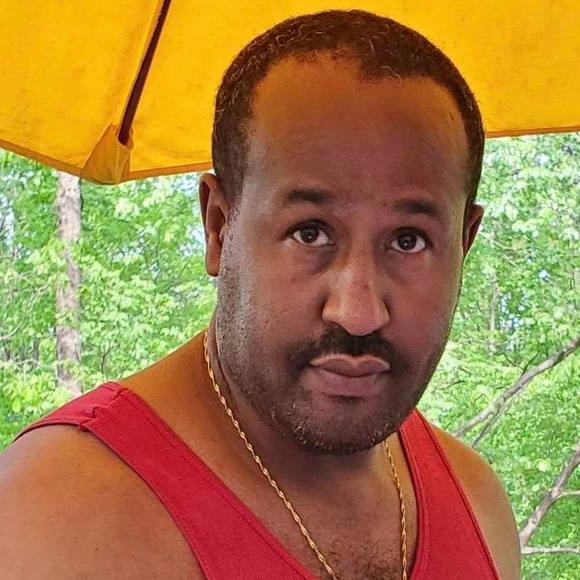 Profile Picture of Tesfaye Abuye (@t_abuye) on Poshmark