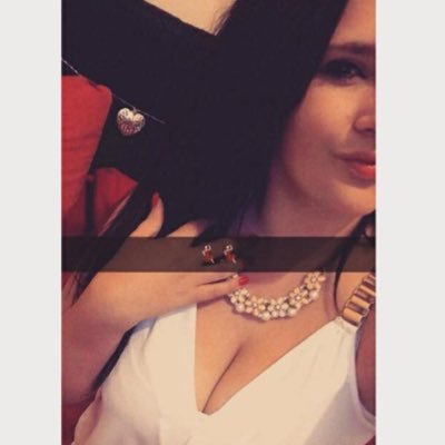 Profile Picture of Charlotte Haynes X (@_charl_xo) on Twitter