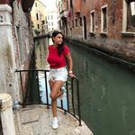 Profile Picture of Μαρία Χωραφοπούλου 👑 (@mchorafopoulou) on Instagram