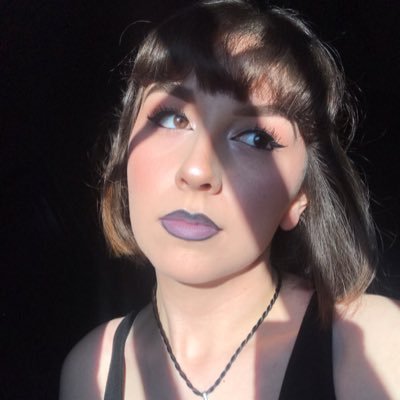 Profile Picture of Jes🐬 (@JessFloresD) on Twitter