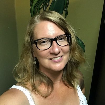 Profile Picture of Nicole Lillian Mark (@nicolemark_) on Twitter