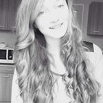 Zoe Becker - Instagram Profile Picture of Zoe Becker (@zoe.bkr) on Instagram