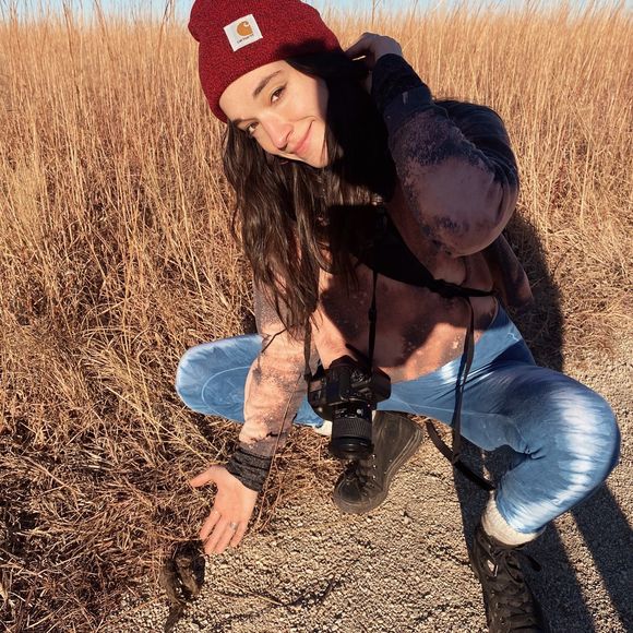 Profile Picture of Hannah Archer (@hannaharcher733) on Poshmark