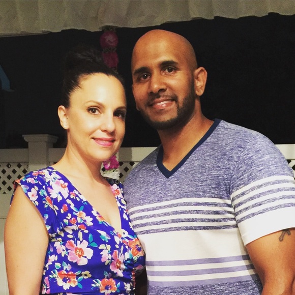 Profile Picture of Stephanie Kaulesar (@mrsstephaniek78) on Poshmark