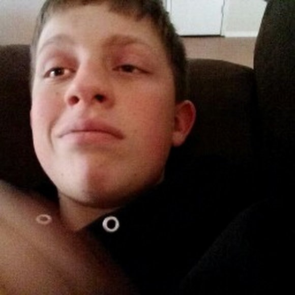 Profile Picture of Douglas Hoyt (@digdoug1431) on Poshmark