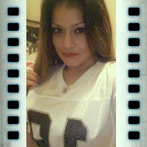 Profile Picture of Mari Reyes (@lamasdeziada) on Myspace