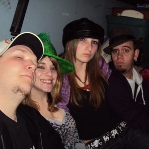 Profile Picture of Meredith Hoops (@meredithhoopsbitch) on Myspace