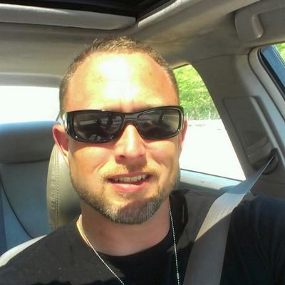 Profile Picture of David Alloway (@daravens81) on Twitter
