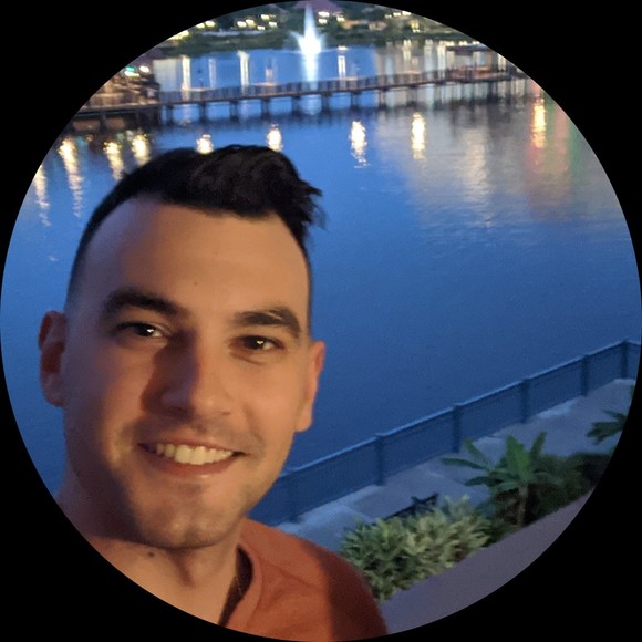Profile Picture of Brian Mircovich (@mirccity3) on Poshmark