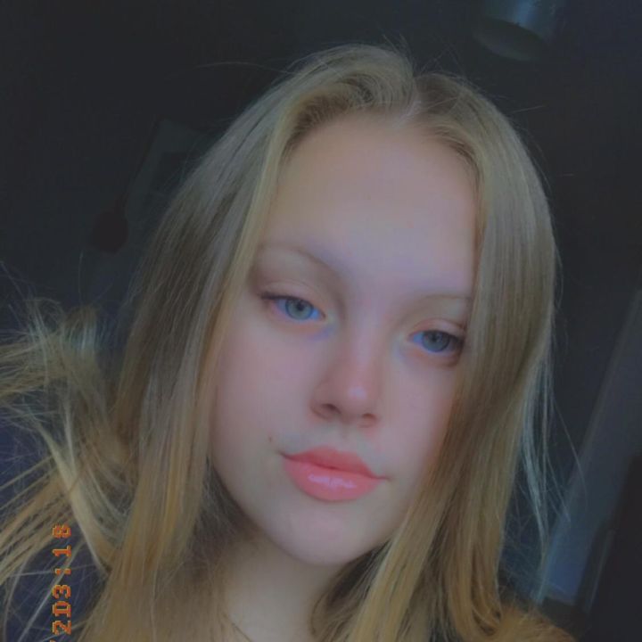 Profile Picture of jasminewaring726 (@jasminewaring726) on Tiktok
